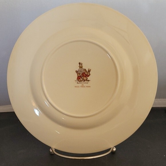 Bunnykins  Picnic by the Lake  Royal Doulton Barbara Vernon - Picture 8 of 13